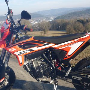 BETA_RR_125_4T_Super_Moto_01