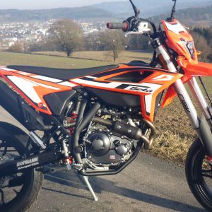 BETA_RR_125_4T_Super_Moto_03