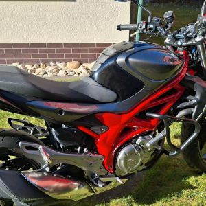 Suzuki_Gladius_ABS_SFV650A_02