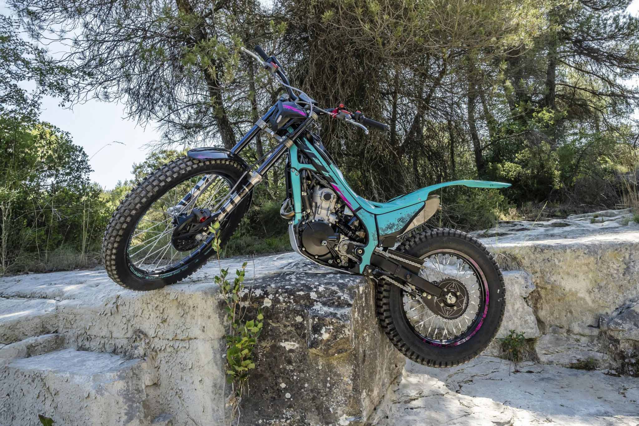 ---Montesa_2026_01.jpg